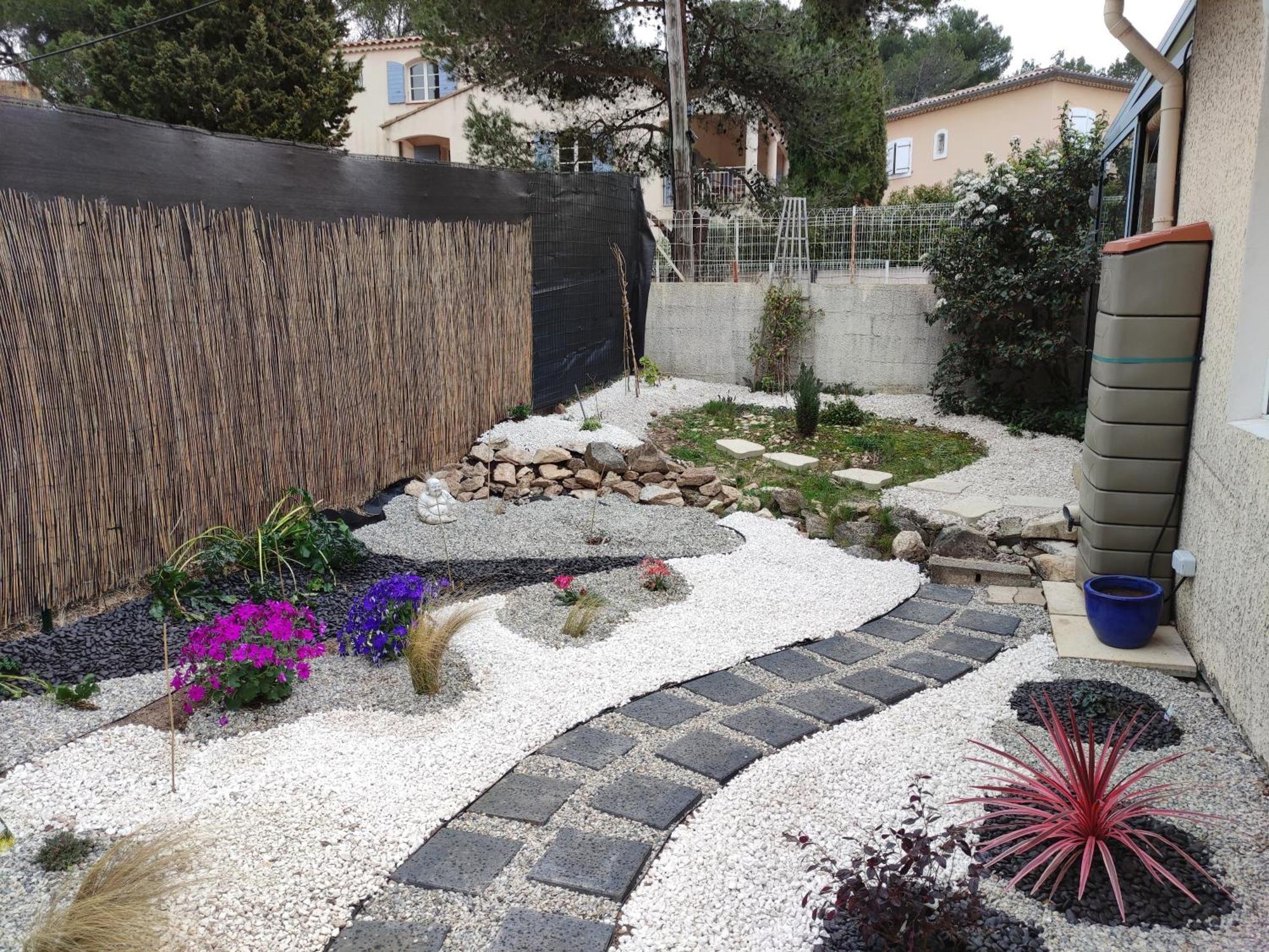 Le Jardin Des Rocailles - Villa 4 Chambres Climatisee Avec Piscine A Deux Pas D'Avignon Villeneuve-lès-Avignon Dış mekan fotoğraf